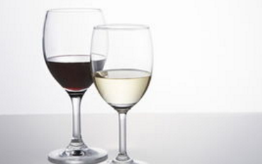 高血壓患者在夏季應(yīng)注意的飲食禁忌！玄鹿中頻治療儀?